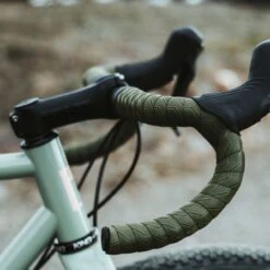 Ergon Handlebar Tape BT Gravel Swamp Green 2300 Mm -Bicycle Supplies 42500033 Ergon Lenkerband BT Gravel swamp green 2300 mm 2 1280x1280